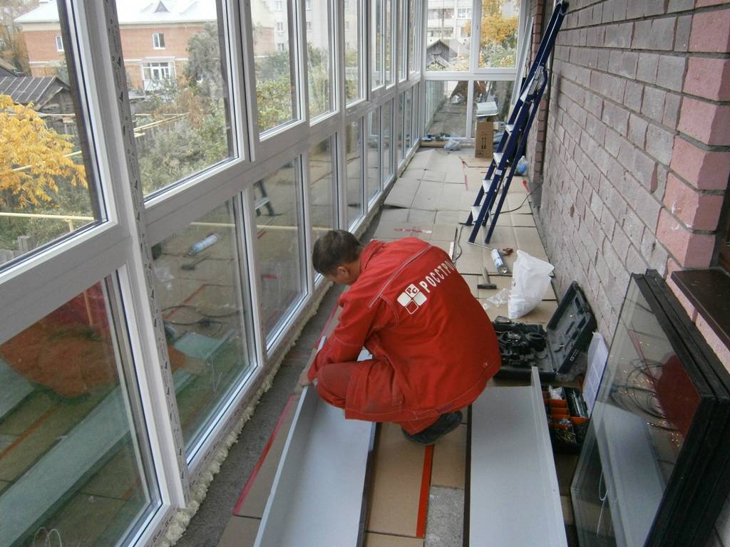 Как утеплить балкон изнутри своими руками в панельном доме