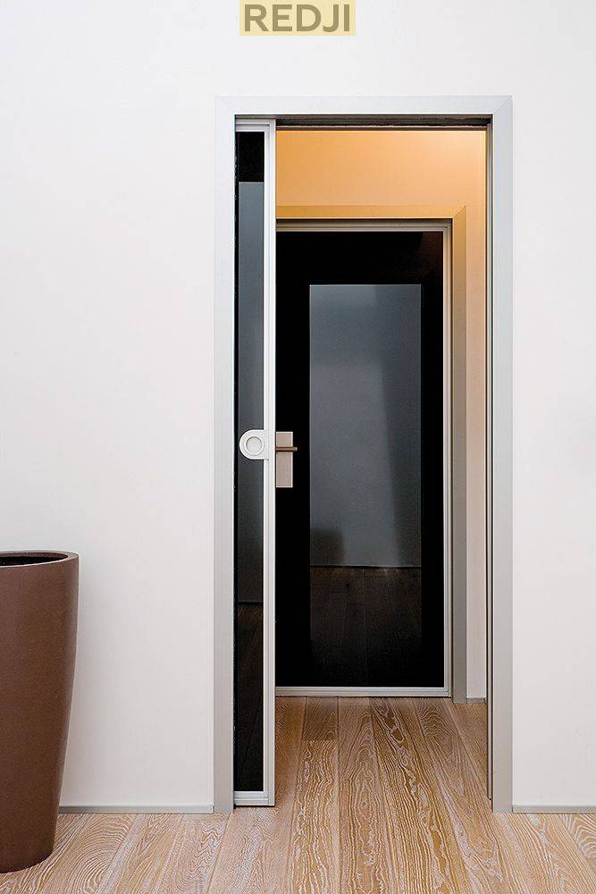 Потайная дверь в интерьере, шкаф для скрытой комнаты: как замаскировать - 12 фото