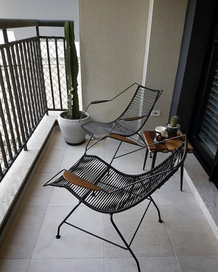 Правила выбора дивана для балкона: модели, материалы, требования