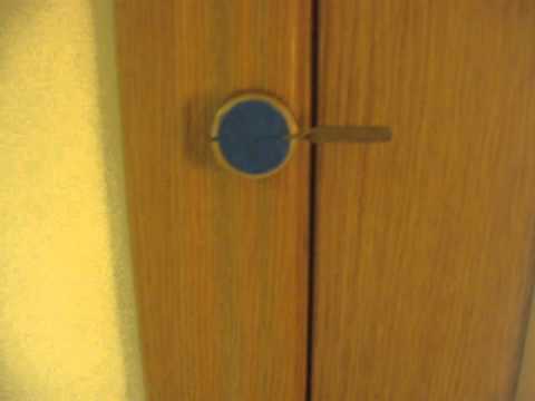 Как опечатать шкаф или дверь