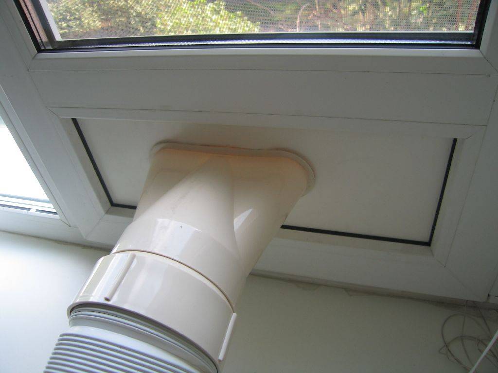 Как сделать вентиляцию на балконе