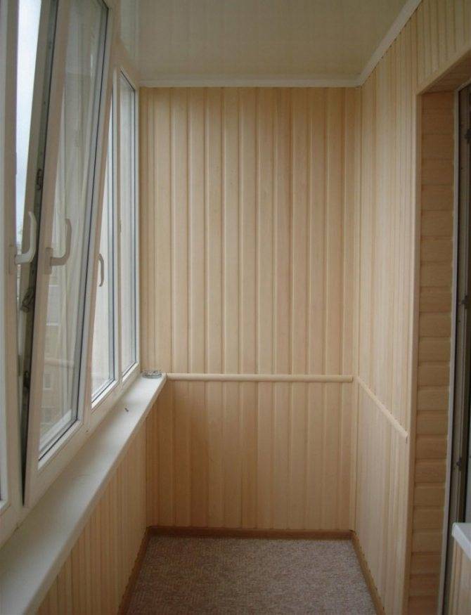 Из чего лучше сделать стены на балконе? (40 фото)