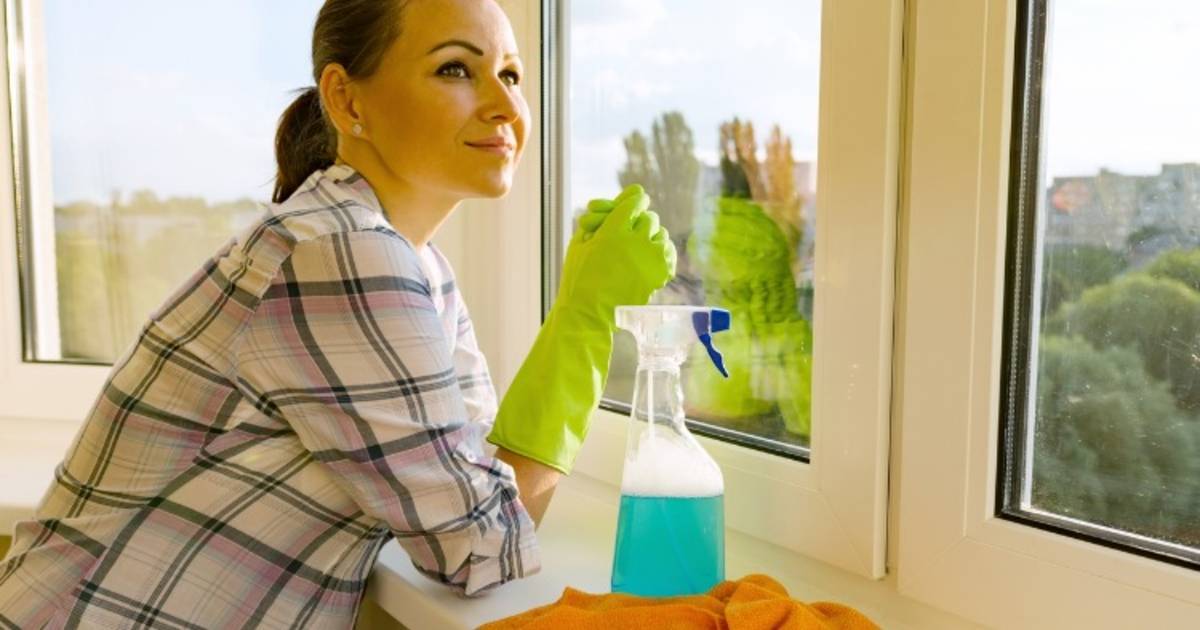 Как помыть окна без разводов: средства, инструменты и способы чистки окон