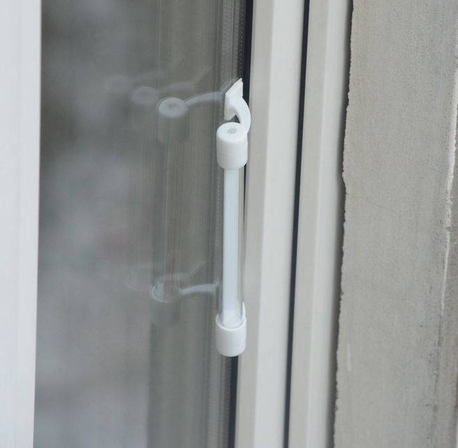 Как прикрепить градусник (термометр) к пластиковому окну