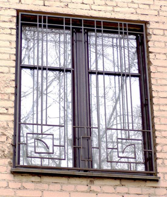 Внутренние решетки на окна – какие бывают, как установить