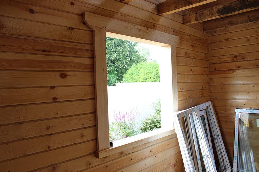 Как в деревянном доме заложить окно: рассказываем во всех подробностях