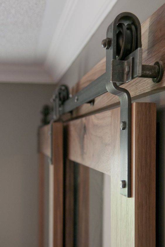 Двери для шкафа купе своими руками: конструкции, пошаговая инструкция по сборе, монтажу