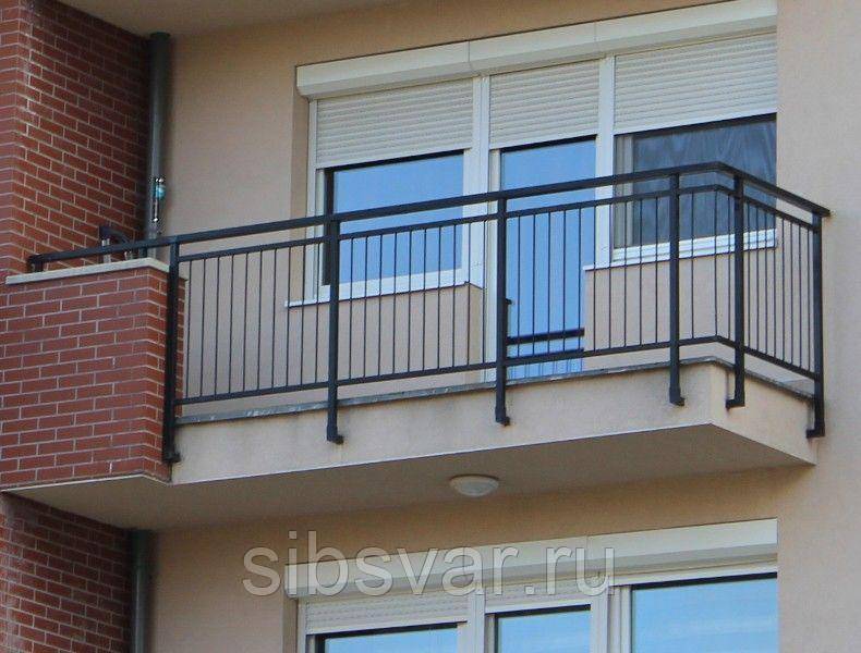 Выбираем перила на балкон — в приоритете – надежность и эстетика