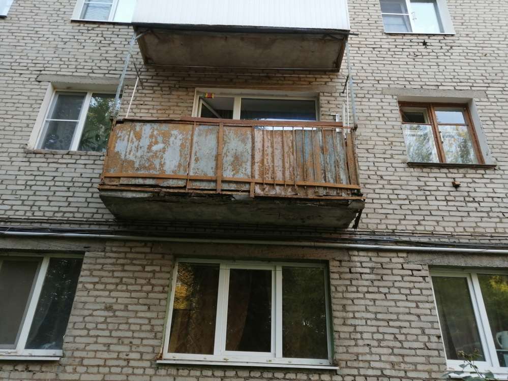 Кто должен ремонтировать балкон в многоквартирном доме: ремонт аварийных балконов