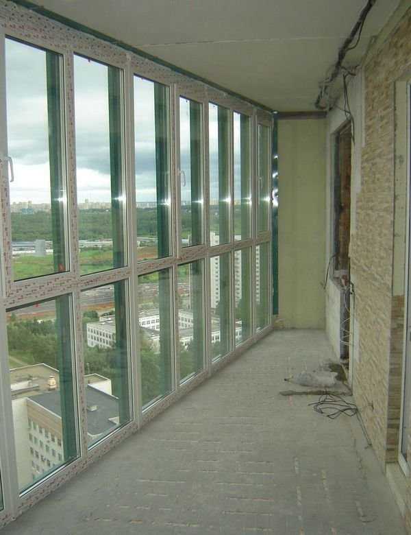 Как утеплить панорамный балкон (с панорамным остеклением)