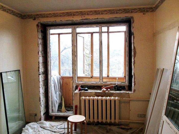 Можно ли поменять балконную дверь без окна - ремонт и стройка