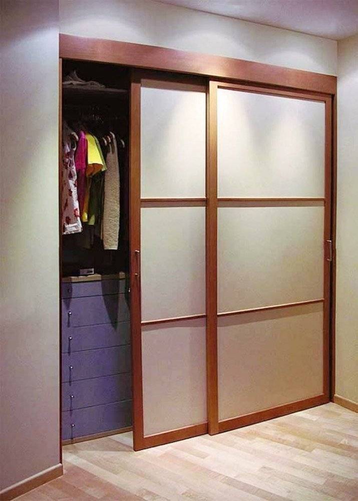 Как самостоятельно сделать и установить двери в шкаф купе в домашних условиях