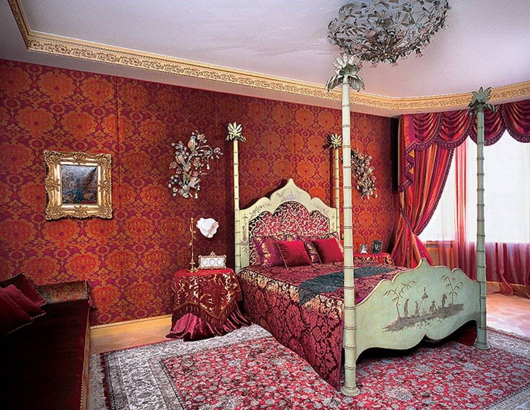 спальня в восточном стиле в маленькой комнате