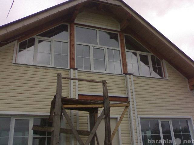 Остекление балконов деревянными рамами — объясняем по порядку