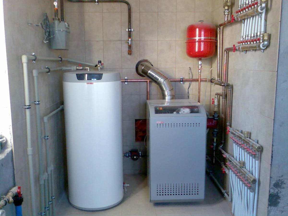 Система автономного отопления для частного дома с газовым котлом