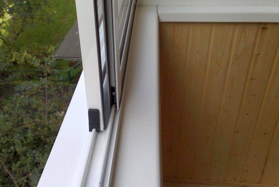 Как снять раздвижное окно на балконе из алюминиевого профиля? - строим сами