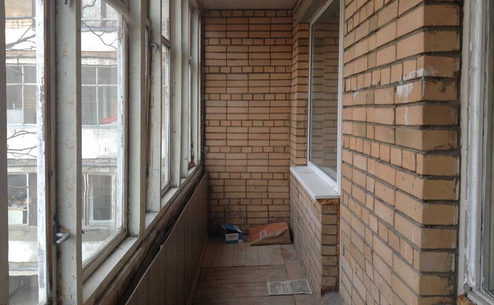 Отделка балкона пвх панелями: 135 фото и простая видео инструкция внутренней отделки балкона