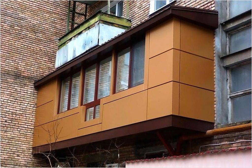Как обшить балкон снаружи своими руками: технология и материалы