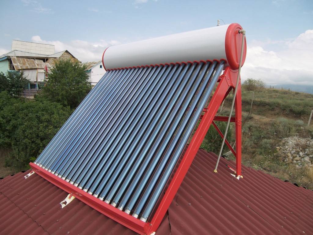 Солнечный коллектор для отопления: основные виды тепловых устройств, правила подбора, установка в частном доме