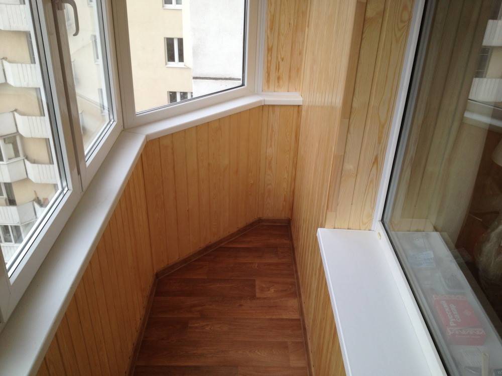 Выбор материалов для наружной отделки балкона