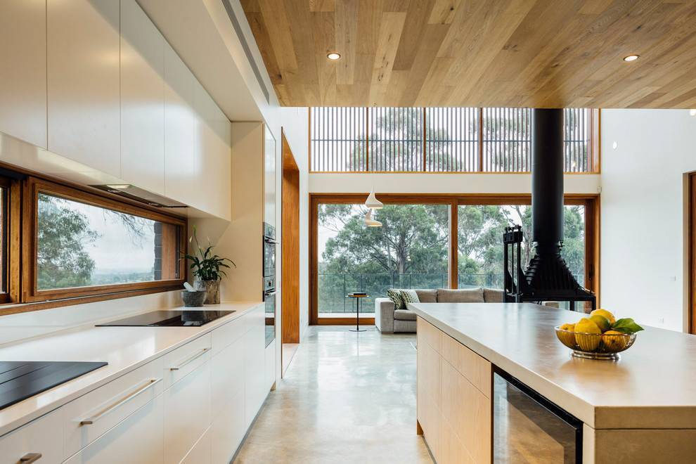 Кухня с панорамным окном – секреты современного дизайна - 42 фото