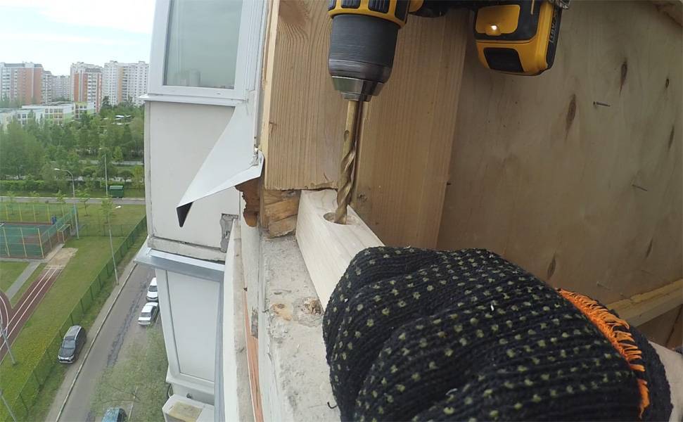 Усиление ограждения на балконе своими руками, как сделать парапет на балконе или лоджии и из чего