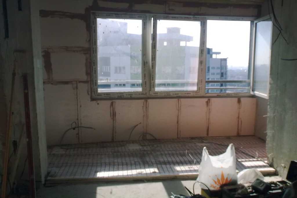 Есть ли смысл утеплять балкон без отопления? - строительный журнал