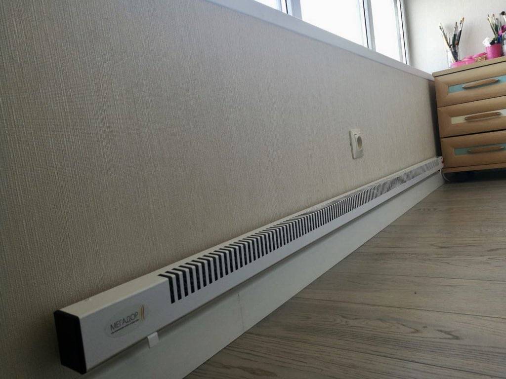 Выбор инфракрасного обогревателя на балкон: что лучше, радиатор или обогреватель. какие есть виды приборов