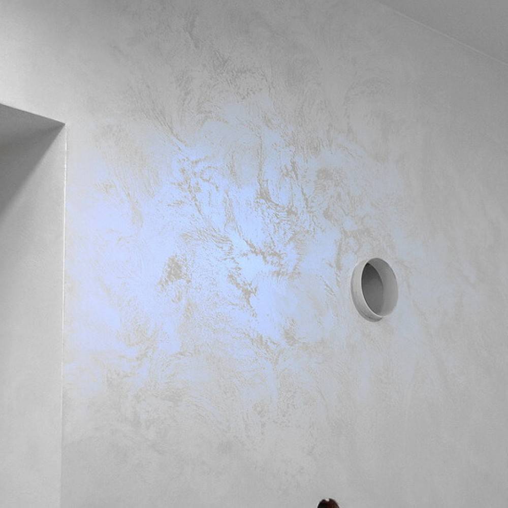 Что такое декоративная перламутровая краска для стен и способы ее нанесения