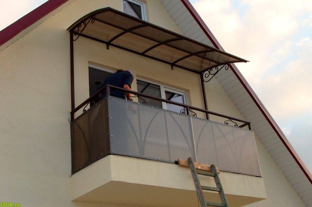 Остекление балконов, веранды или беседки поликарбонатом