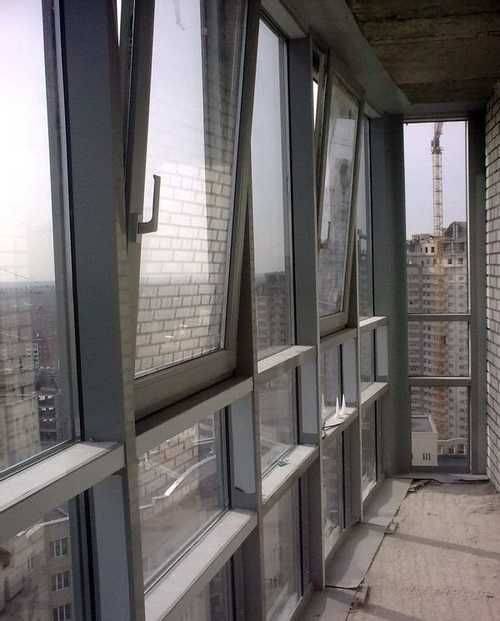 Правила утепления балконов с панорамным остеклением