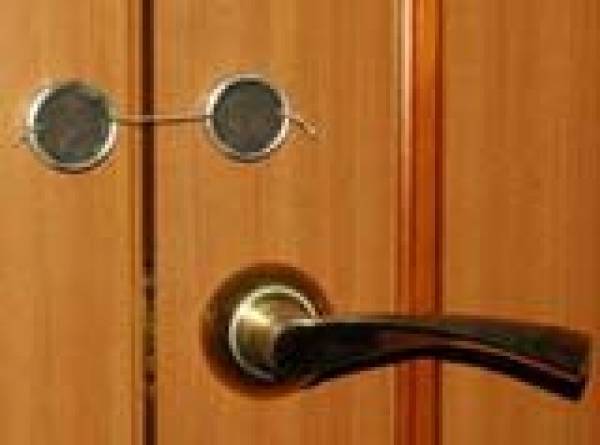 5 простых советов как правильно опечатать дверь