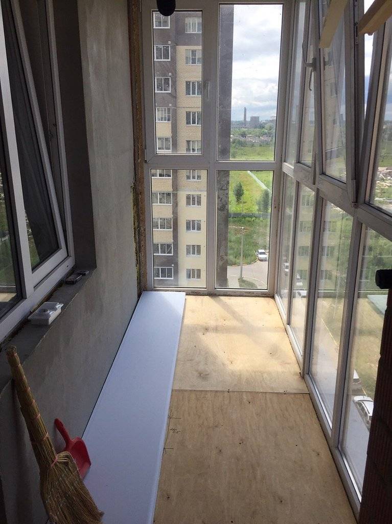 Панорамное остекление балкона (достоинства и недостатки) - 34 фото