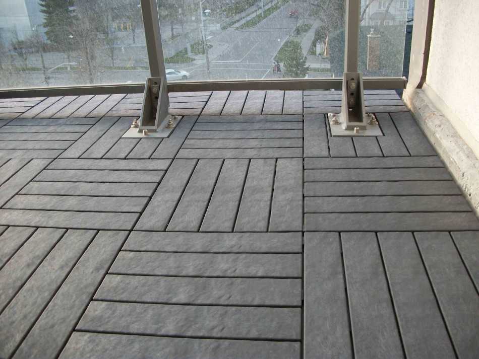 Пол на балконе: 8 материалов отделки, инструкция по устройству наливного пола, руководство по выкладыванию плитки на лоджии