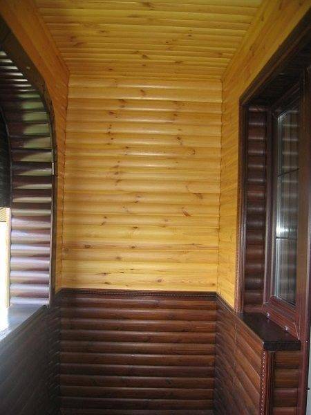 Внутренняя обшивка балкона блок хаусом; дизайн по дерево