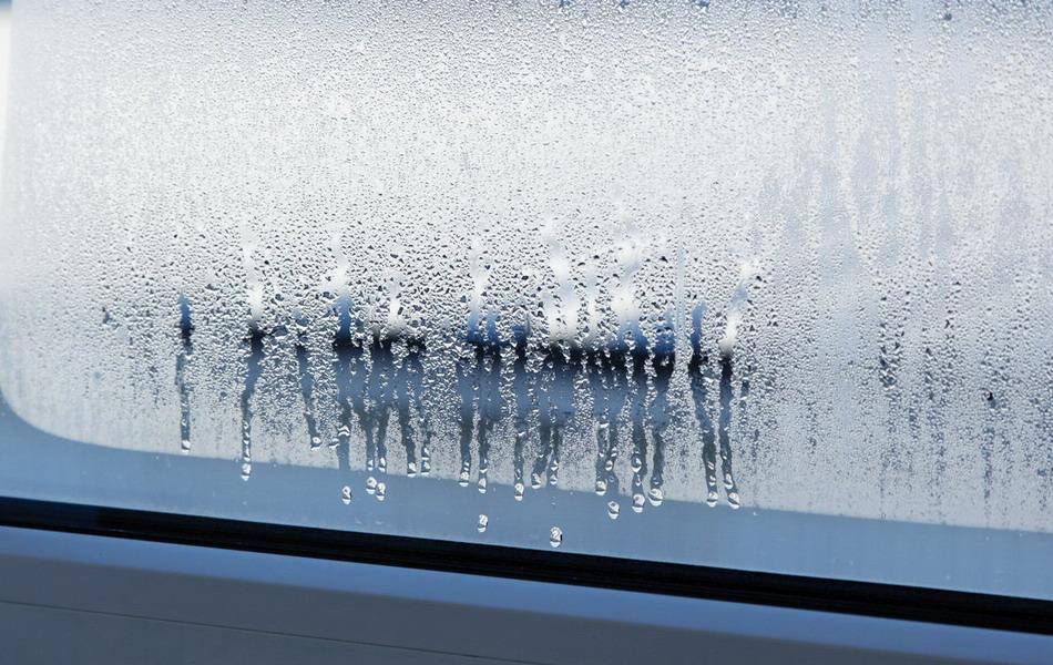 Плачут пластиковые окна: что делать, если запотевают стекла в доме или квартире, как избавиться от конденсата внутри и снаружи, регулировка и народные средства