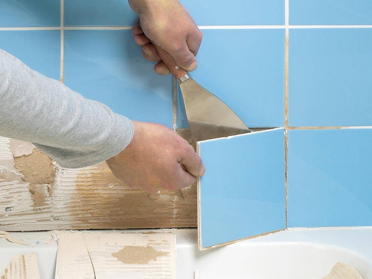 Новая жизнь старого кафеля: как обновить плитку в ванной, не снимая