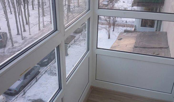 Как утеплить стеклянный балкон(лоджию) в новостройке, чтобы там было тепло зимой?