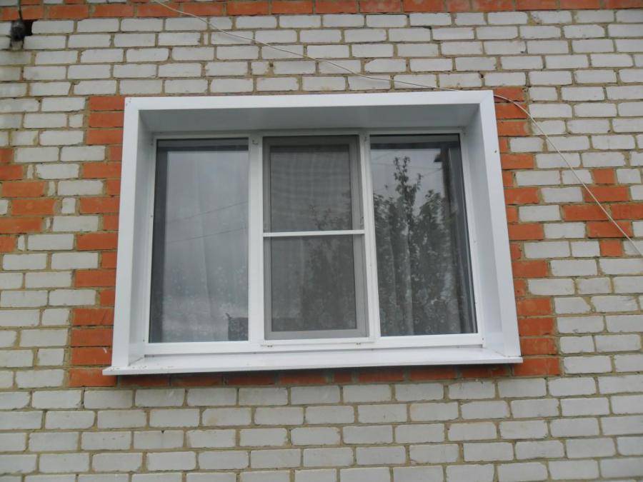 Чем и как отделать внутренние откосы на окнах