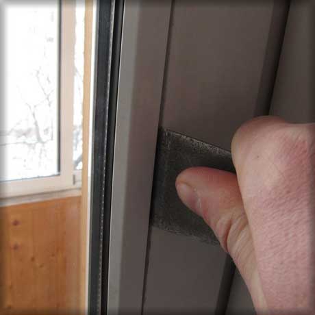 Раздвижные окна на балкон своими руками: как снять, отрегулировать, утеплить