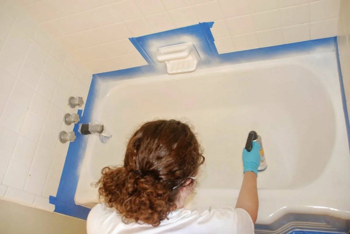 Как покрасить стены в ванной комнате своими руками — выбор краски, подготовка и окрашивание (видео, фото)