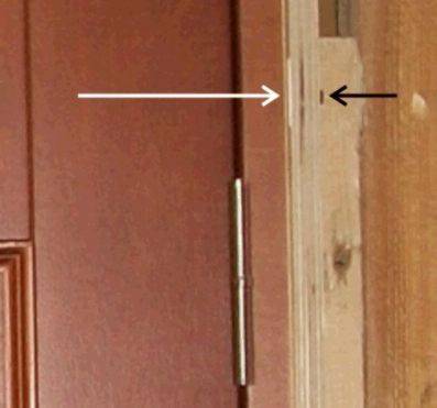 Чем заделать щель после установки входной двери?