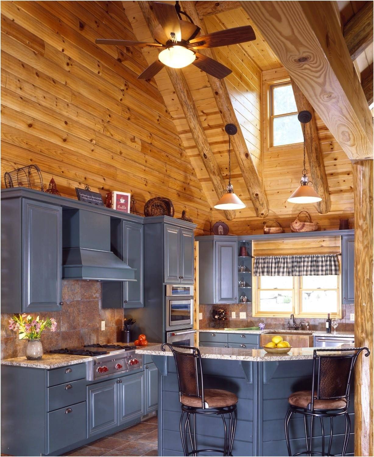 Кухня в деревянном доме: дизайн в бревенчатом стиле и отделка своими руками, как выбрать панели и деревянные рейки, материалы для интерьера